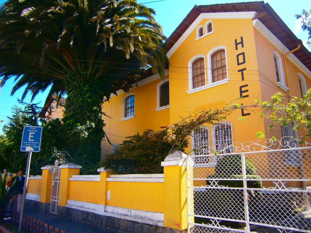 קיטו The Yellow House מראה חיצוני תמונה